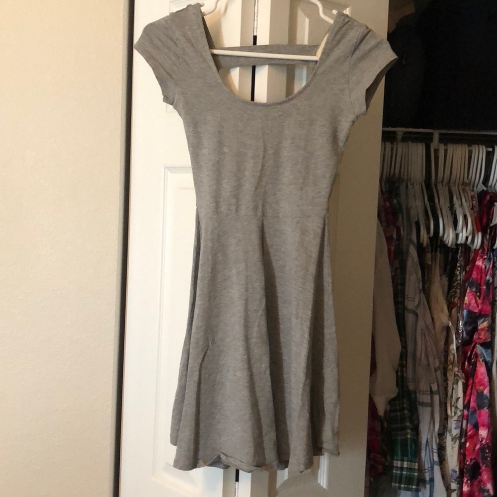 Jersey fit to flare dress